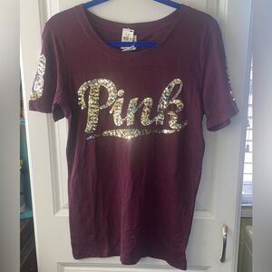 PINK Victoria's Secret NWT Large Maroon Tee with Sequin Logo